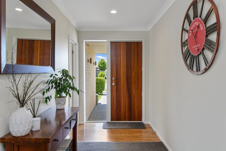 Photo of property in 89 Acacia Avenue, Rangiora, 7400