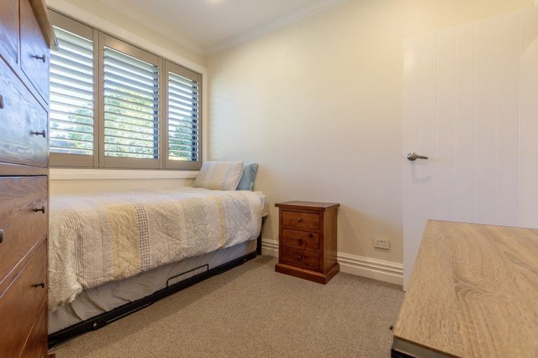Photo of property in 20 Smith Street, Dannevirke, 4930
