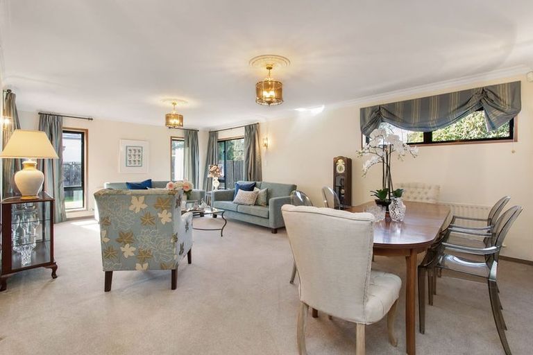 Photo of property in 17 Hanover Place, Ilam, Christchurch, 8041