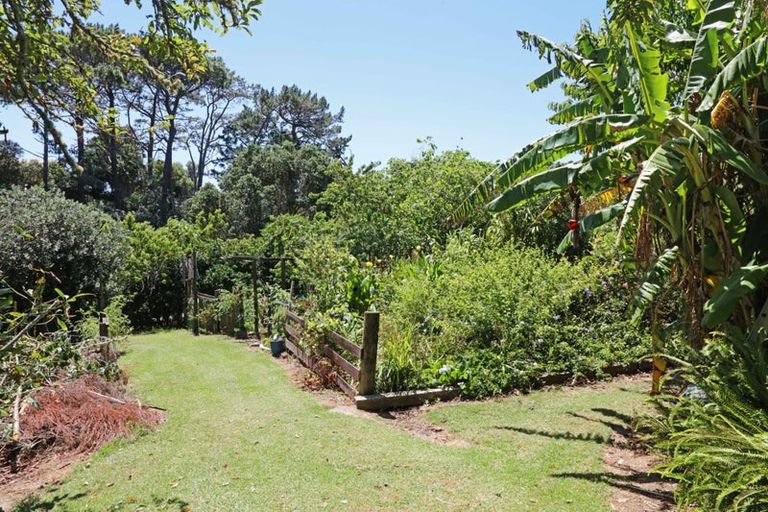 Photo of property in 269 Big Bay Road, Manukau Heads, Waiuku, 2684