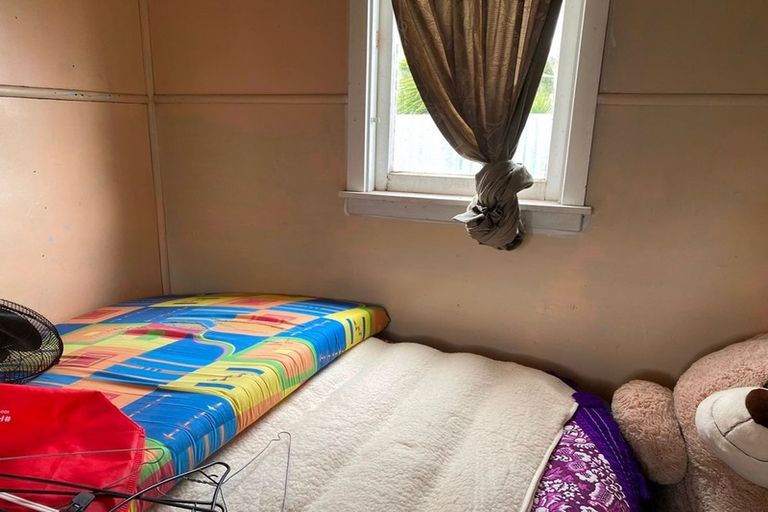 Photo of property in 24 Rangatira Drive, Mangakino, 3421