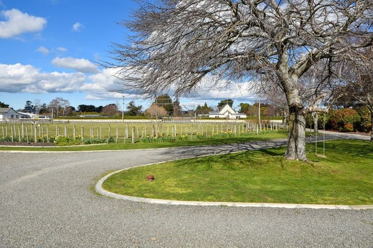 Photo of property in 3341 State Highway 2, Clareville, Carterton, 5713