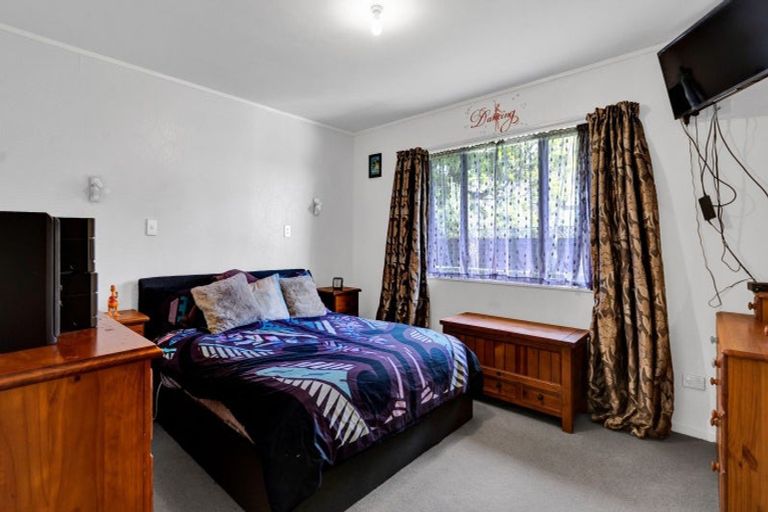 Photo of property in 12 Hunter Street, Normanby, Hawera, 4614