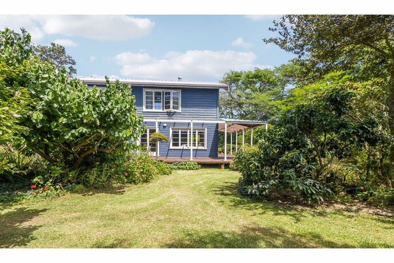 Photo of property in 1059 Pouto Road, Te Kopuru, 0391