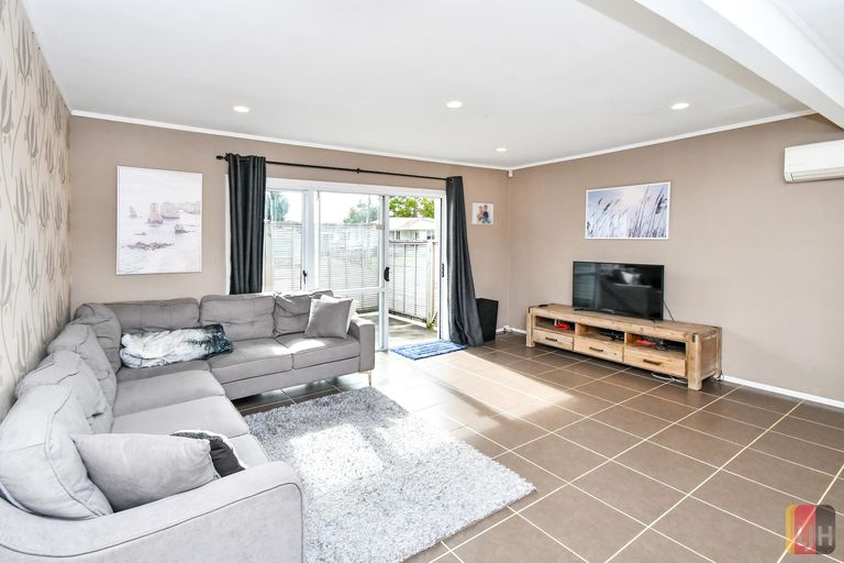 Photo of property in 9 Greenhaven Avenue, Opaheke, Papakura, 2113