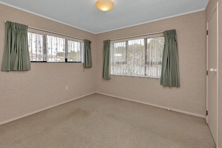 Photo of property in 1 Elm Place, Tikipunga, Whangarei, 0112
