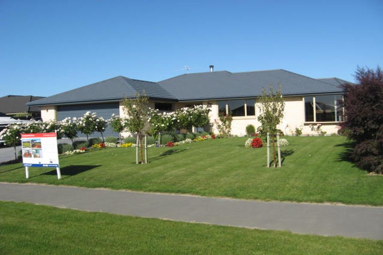 Photo of property in 25 Overbury Crescent, Rolleston, 7614