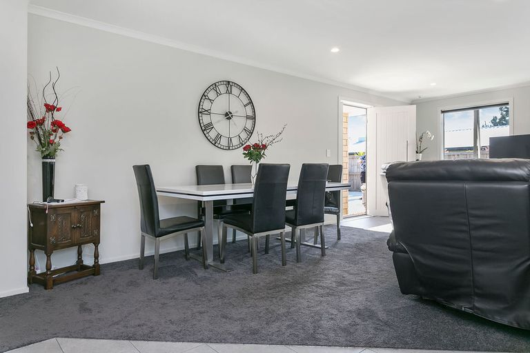 Photo of property in 2/180 Burns Street, Leamington, Cambridge, 3432