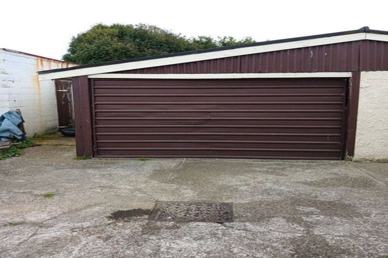 Photo of property in 73 Jenkin Street, Strathern, Invercargill, 9812