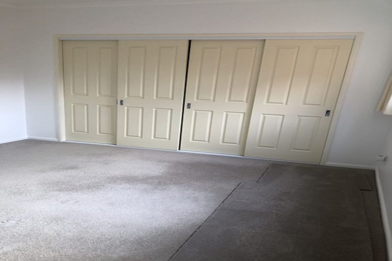 Photo of property in 18 Futuna Close, Karori, Wellington, 6012