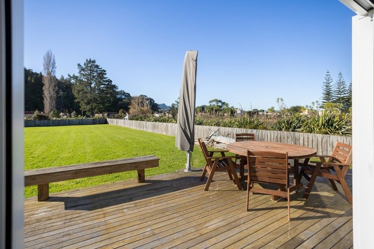 Photo of property in 305 Cook Drive, Whitianga, 3510