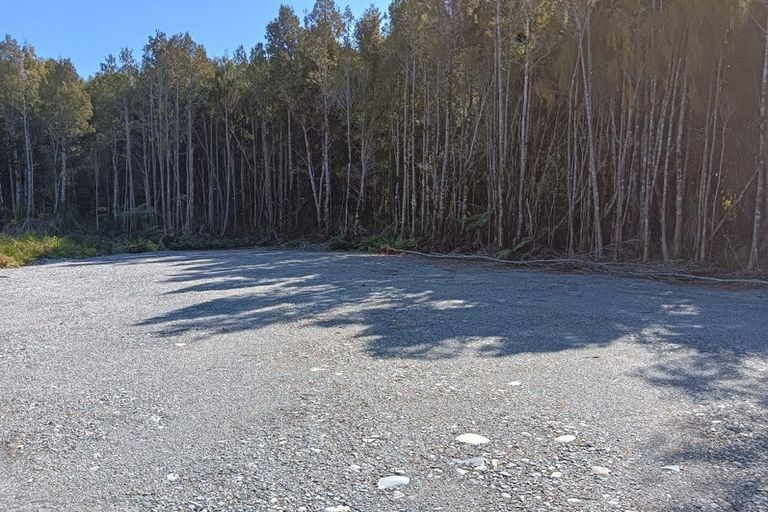 Photo of property in 5 Sadler Place, Kumara Junction, 7882