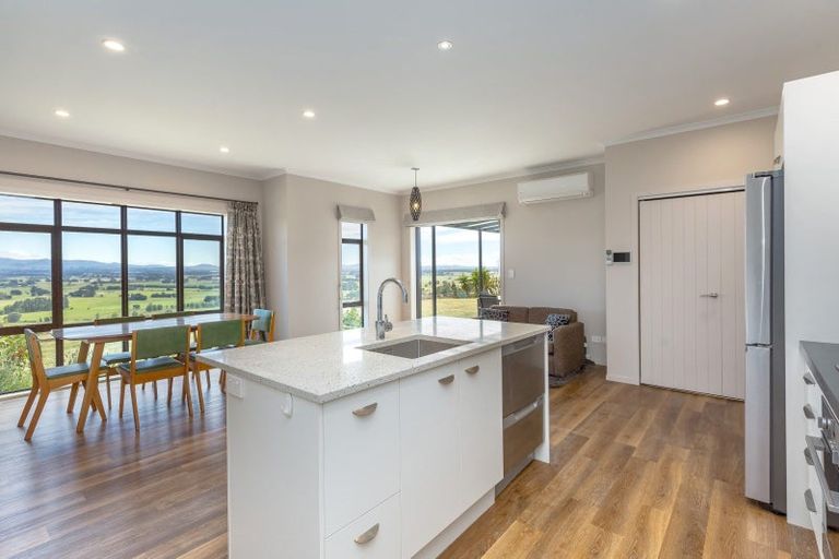 Photo of property in 109 Tiffin Hill Road, Parkvale, Carterton, 5792