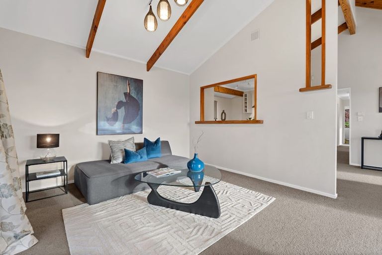 Photo of property in 1/40 Lilburn Crescent, Massey, Auckland, 0614