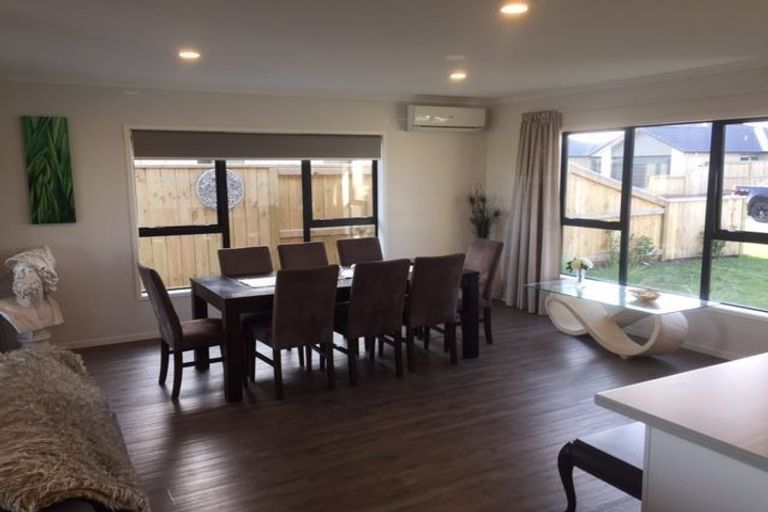 Photo of property in 23 Ponga Place, Papamoa Beach, Papamoa, 3118