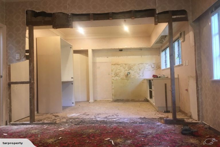 Photo of property in 59 Kamahi Street, Stokes Valley, Lower Hutt, 5019