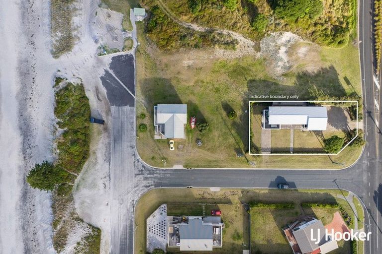 Photo of property in 287 Seaforth Road, Waihi Beach, 3611