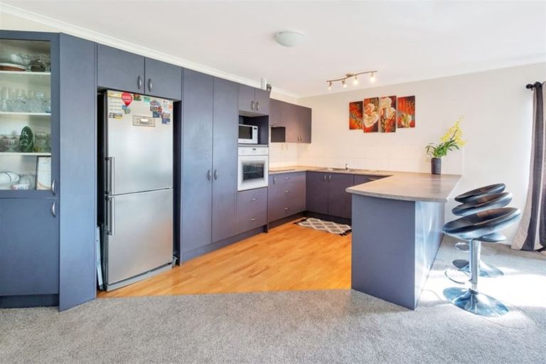 Photo of property in 25 Pooks Road, Ranui, Auckland, 0612