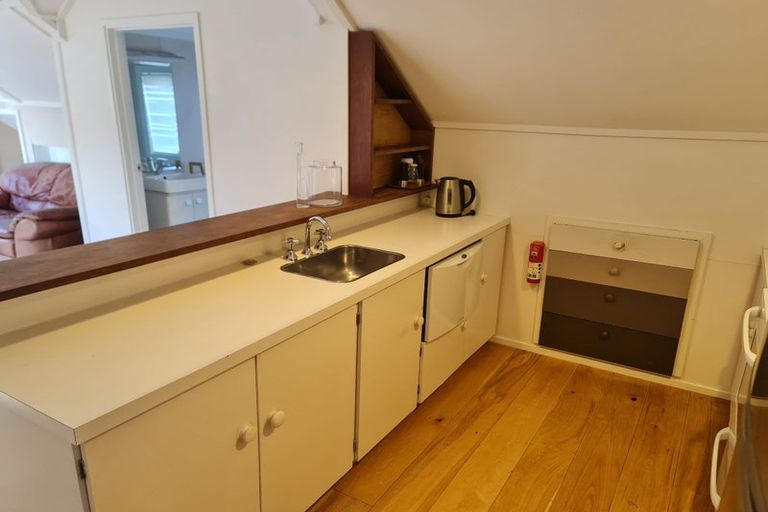 Photo of property in 299 Dublin Bay Road, Albert Town, Wanaka, 9382