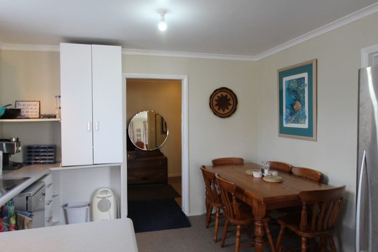 Photo of property in 18 Tyndall Street, Pahiatua, 4910