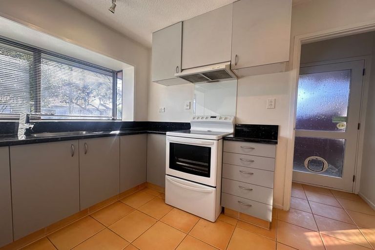 Photo of property in 3 Cranbrook Avenue, Burnside, Christchurch, 8053