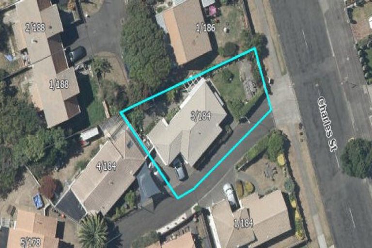 Photo of property in 3/184 Charles Street, Westshore, Napier, 4110