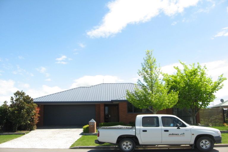 Photo of property in 38 Rowse Street, Rangiora, 7400