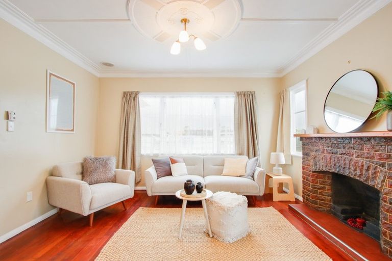 Photo of property in 910 Saint Aubyn Street East, Parkvale, Hastings, 4122