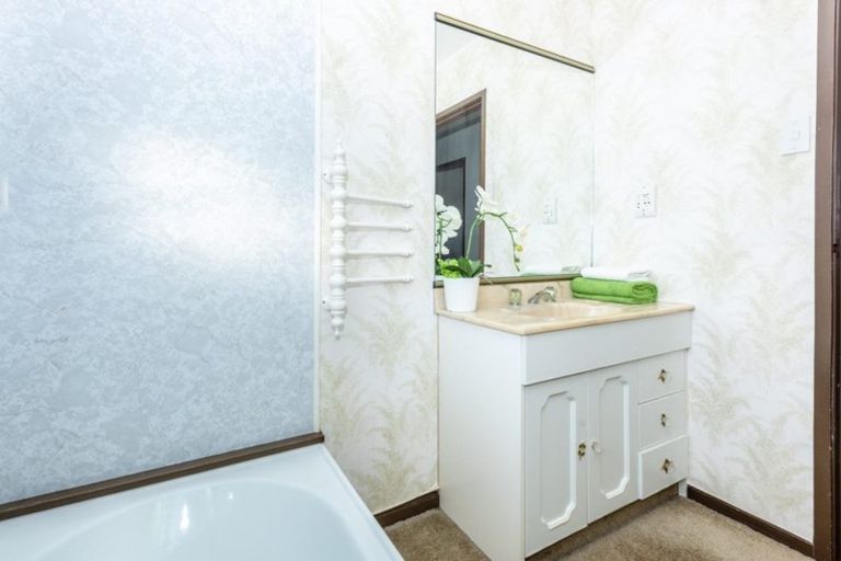 Photo of property in 2 Domett Street, Whataupoko, Gisborne, 4010