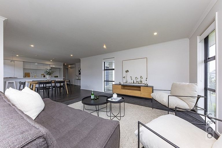 Photo of property in 14 Kelly Road, Riverhead, 0820