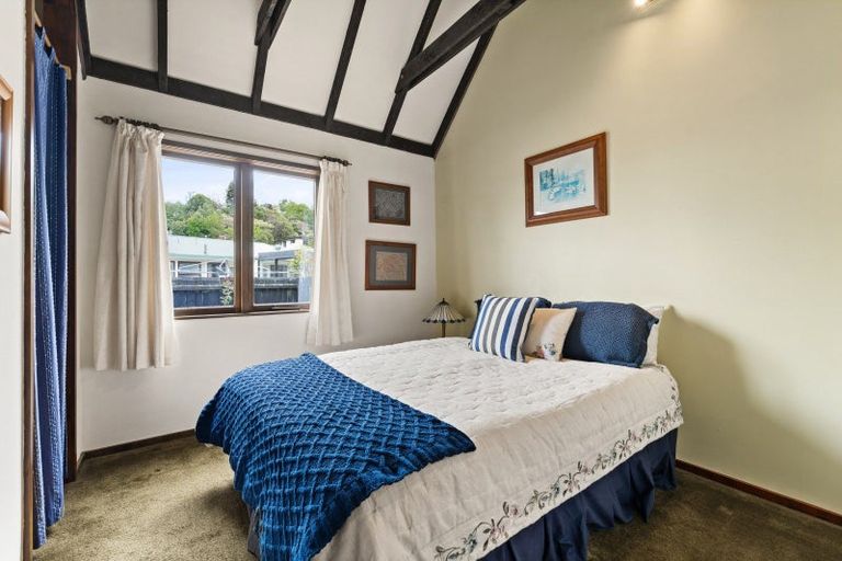 Photo of property in 36 Glenross Street, Glenross, Dunedin, 9011