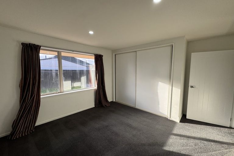 Photo of property in 35a Tensing Place, Sockburn, Christchurch, 8042