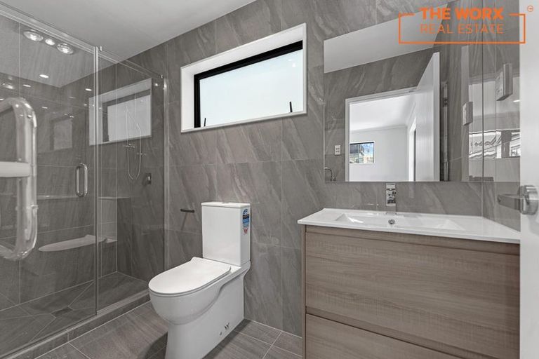 Photo of property in 26a Russell Road, Manurewa, Auckland, 2102