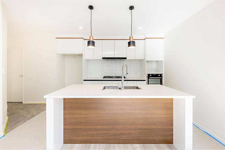 Photo of property in 21 Tuuhura Road, Pukekohe, 2120