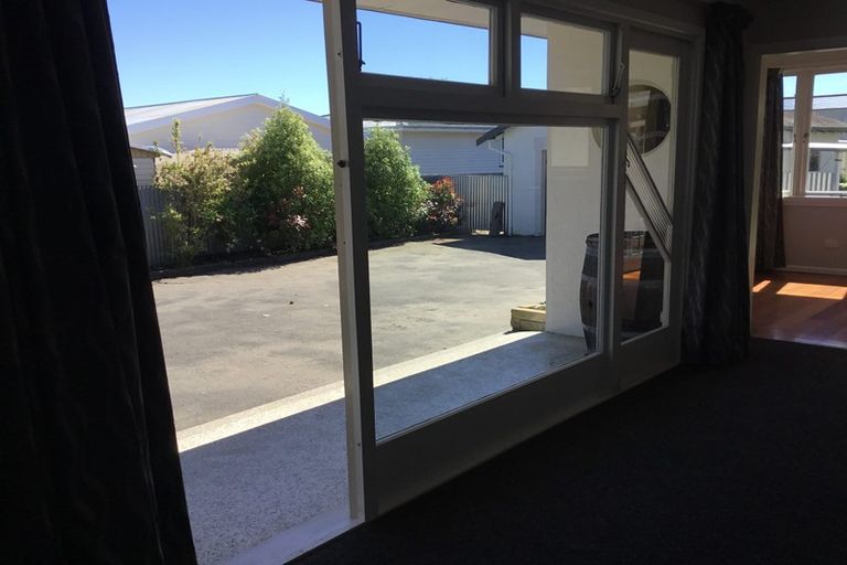 Photo of property in 802 Alexandra Street, Parkvale, Hastings, 4122