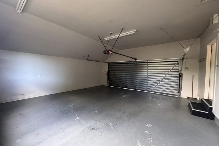 Photo of property in 30 Hamilton Avenue, Ilam, Christchurch, 8041