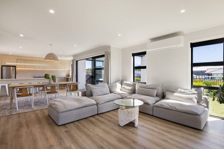 Photo of property in 28 Acacia Avenue, Kihikihi, Te Awamutu, 3800