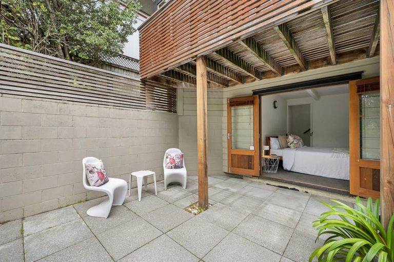 Photo of property in 14 Durham Street, Aro Valley, Wellington, 6021