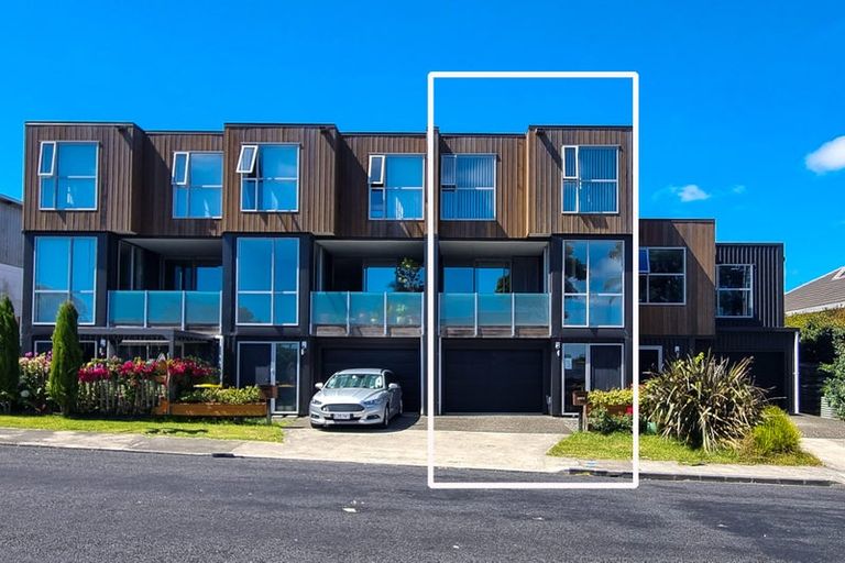 Photo of property in 40 Regent Street, Devonport, Auckland, 0624