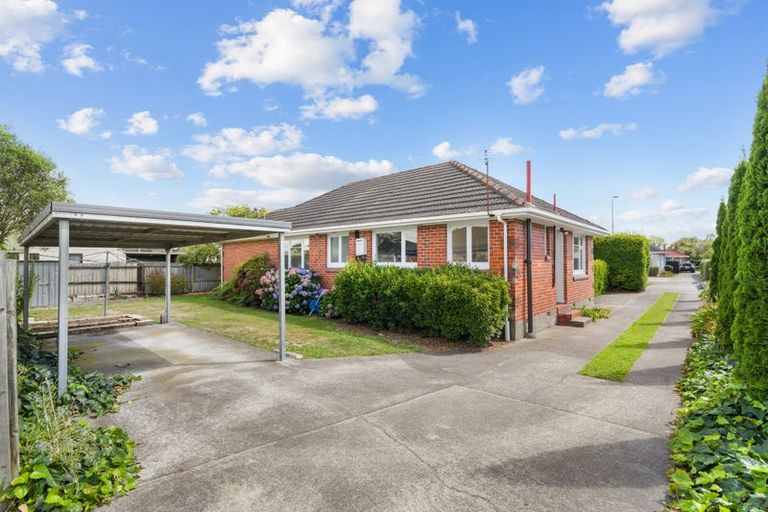Photo of property in 18 Owens Terrace, Upper Riccarton, Christchurch, 8041