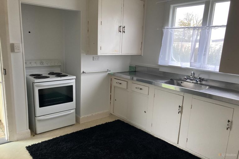 Photo of property in 17 Edward Street, Waimate, 7924