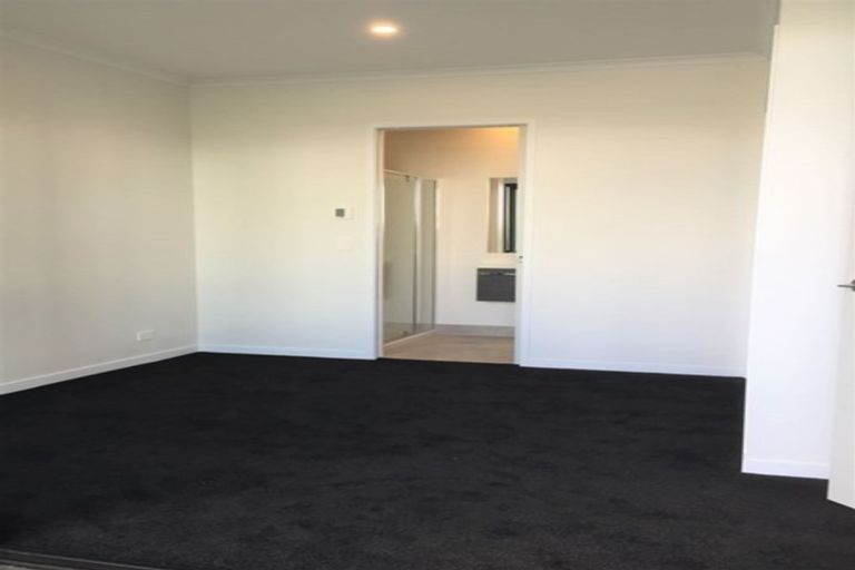 Photo of property in 105 Bomb Point Drive, Hobsonville, Auckland, 0616