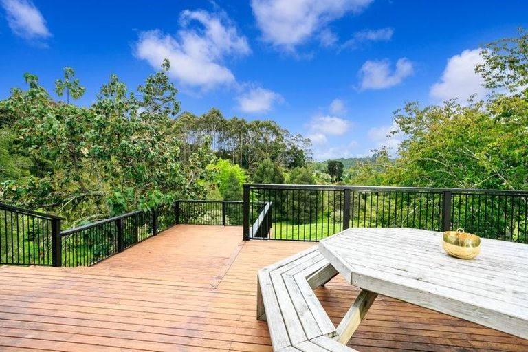 Photo of property in 56 Pinchgut Road, Kaukapakapa, 0873