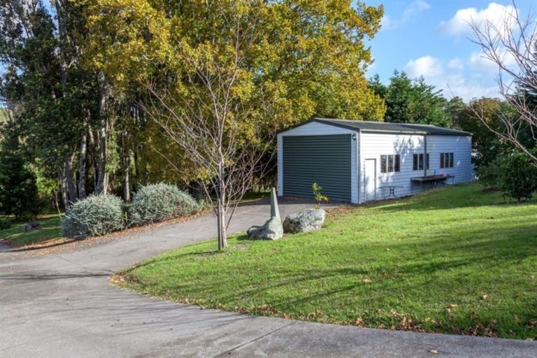 Photo of property in 3 Brenton Place, Whangamata, 3691