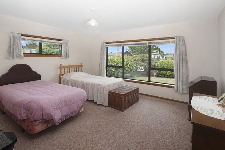 Photo of property in 39 Colwyn Street, Bryndwr, Christchurch, 8053