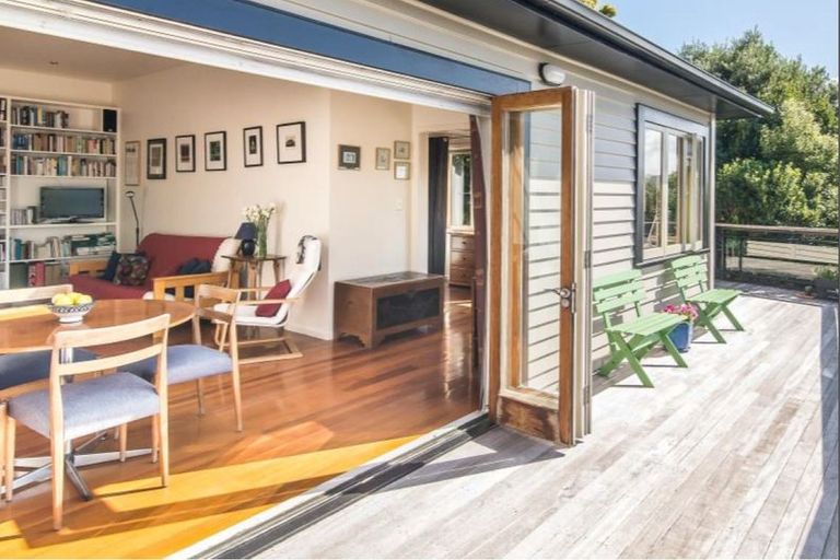 Photo of property in 21 Bruce Avenue, Brooklyn, Wellington, 6021