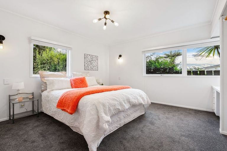 Photo of property in 279 Royal Road, Massey, Auckland, 0614