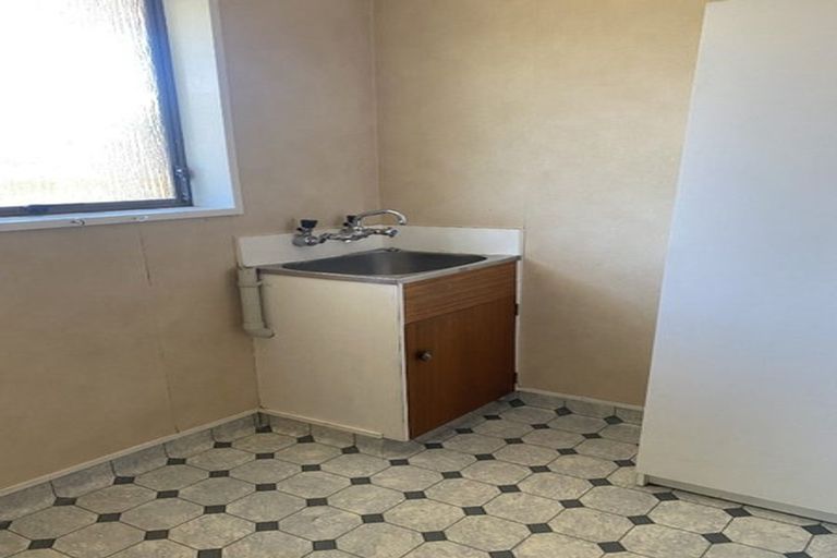 Photo of property in 19 Roskilda Crescent, Taradale, Napier, 4112