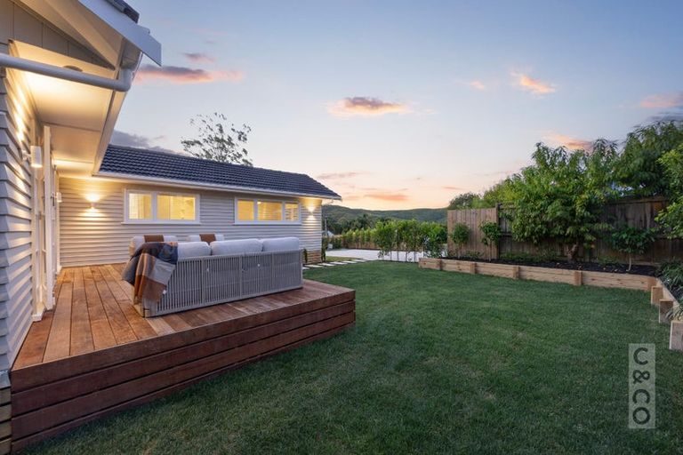 Photo of property in 2 Queen Street, Riverhead, 0820