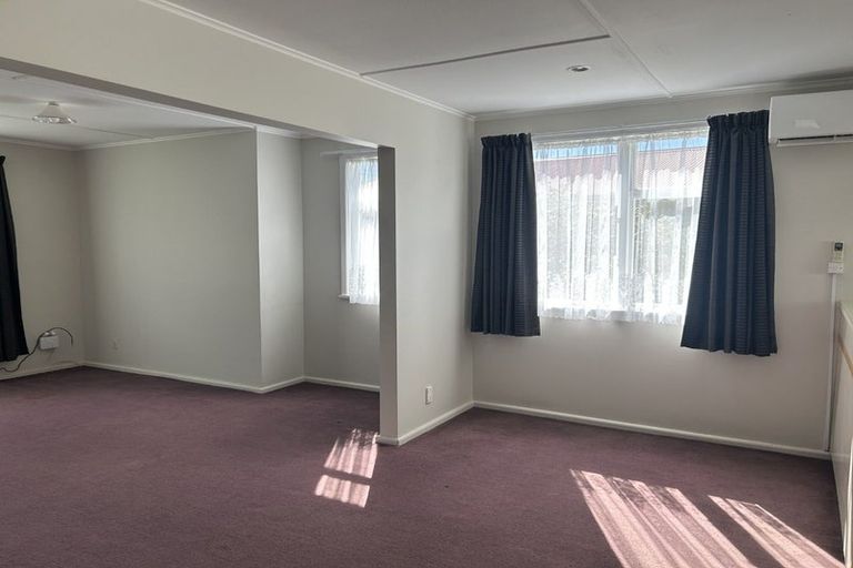 Photo of property in 14 Wairau Road, Picton, 7220
